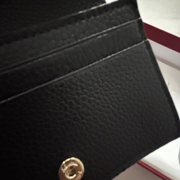 NWT Salvatore Ferragamo Embossed Gancini Motif Grainy Wallet- Black - Picture 10 of 14